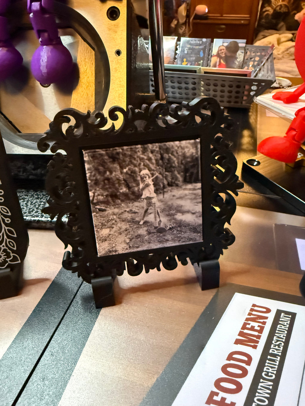 Ornate style frame for 2.5 in square photo magnet