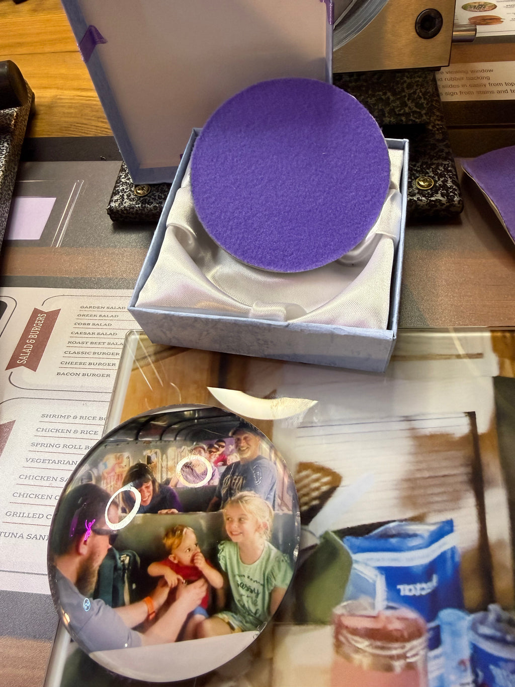 3 inch round customizable cabochon paperweight